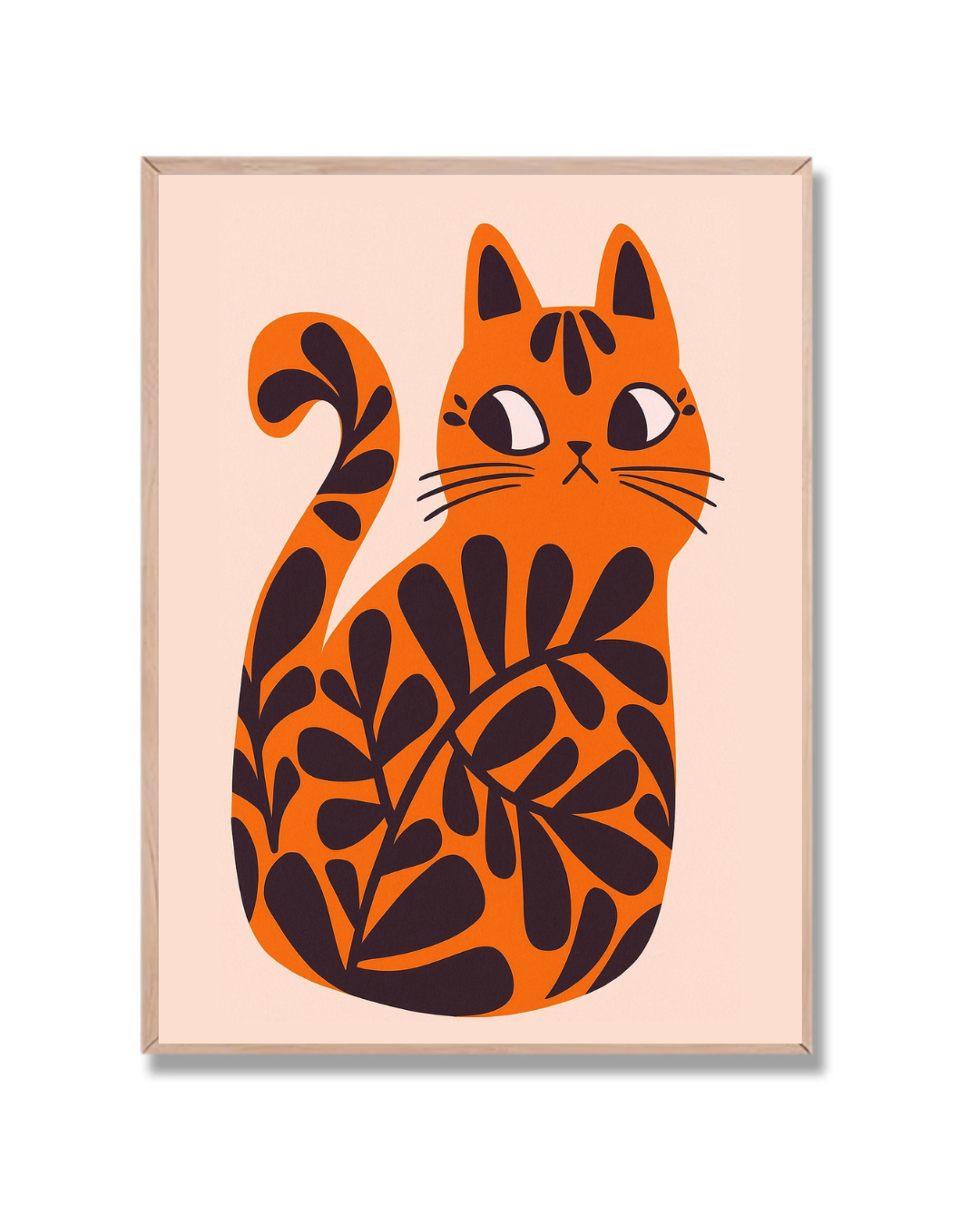 Gato naranja con hojas