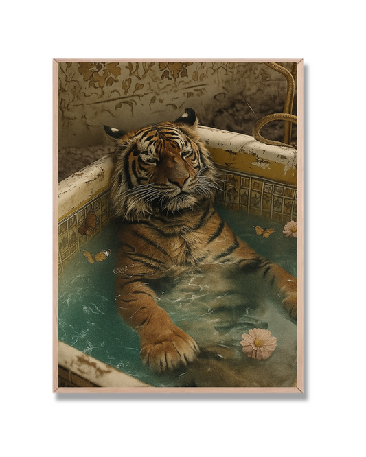 Tigre relajado bañera