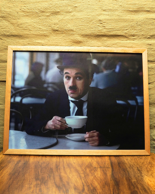 Chaplin Café - 40x30 cm - vidrio común - marco natural