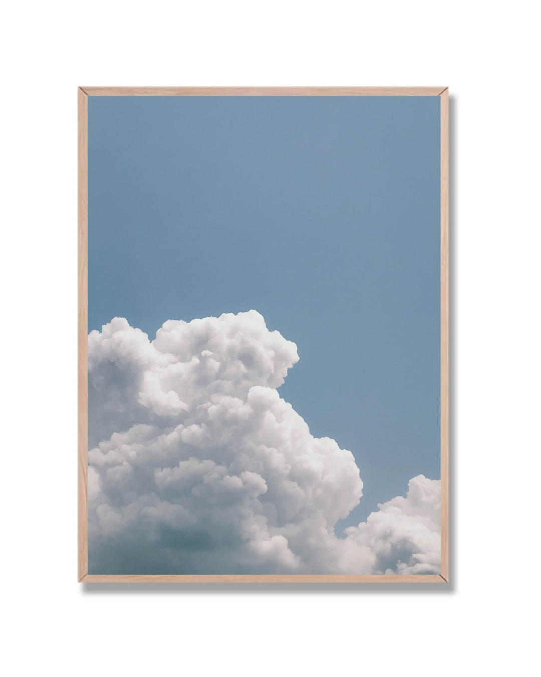 Nube en el cielo azul