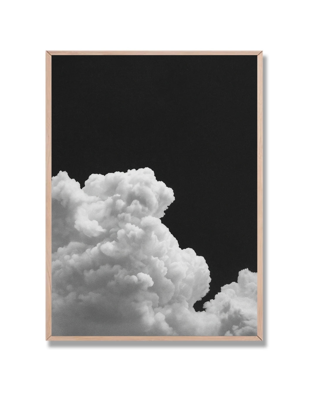 Nube en cielo negro